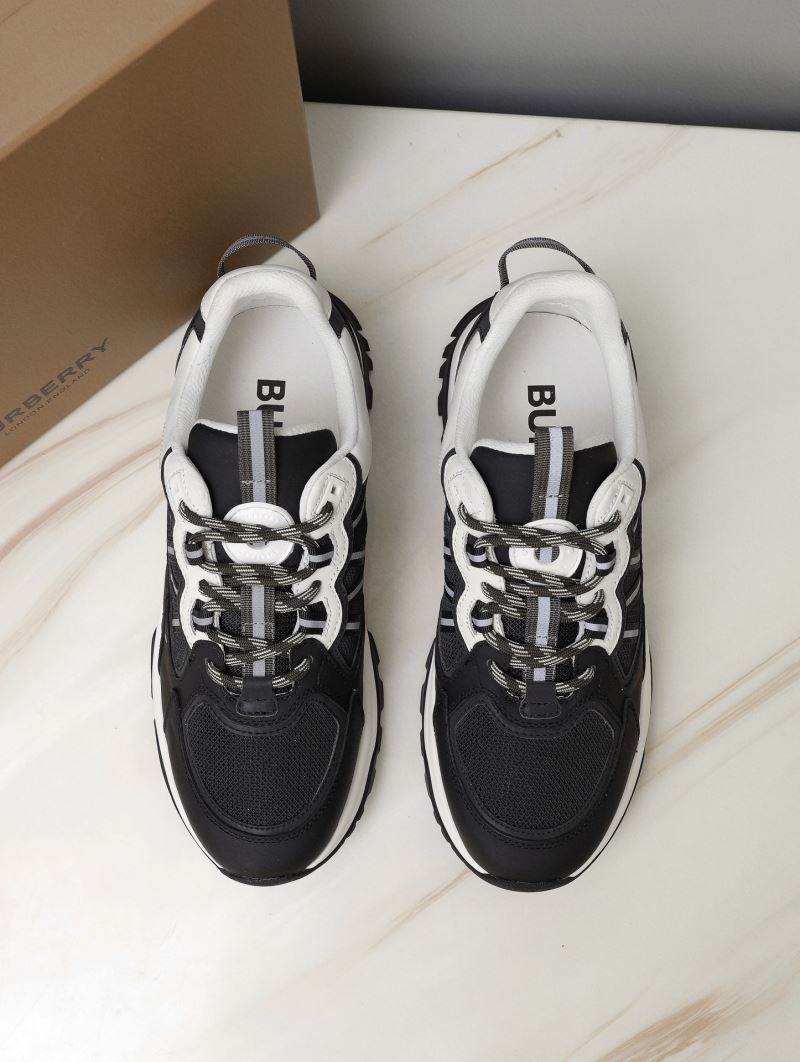 Burberry Low Shoes